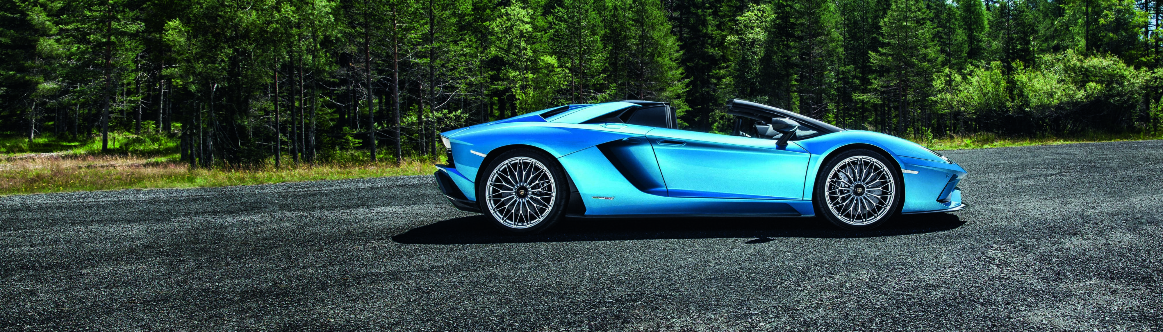 Aventador S Roadster