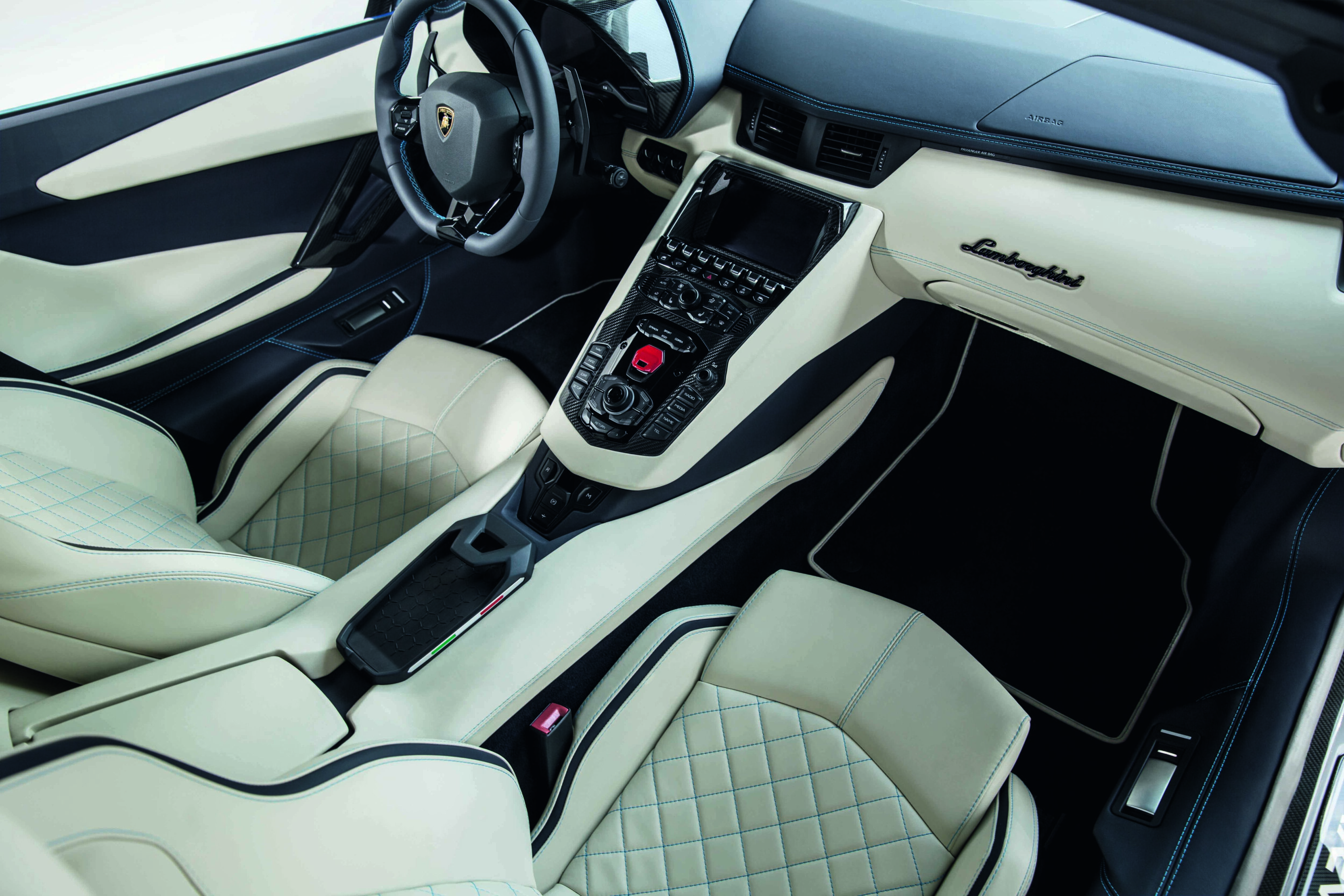 Aventador S Roadster