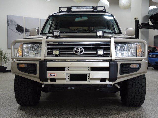 2005 Toyota Land Cruiser AWD 2005 Toyota Land Cruiser AWD