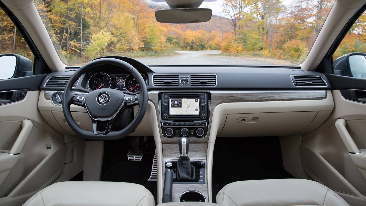 2017 Volkswagen Passat 2017 Volkswagen Passat