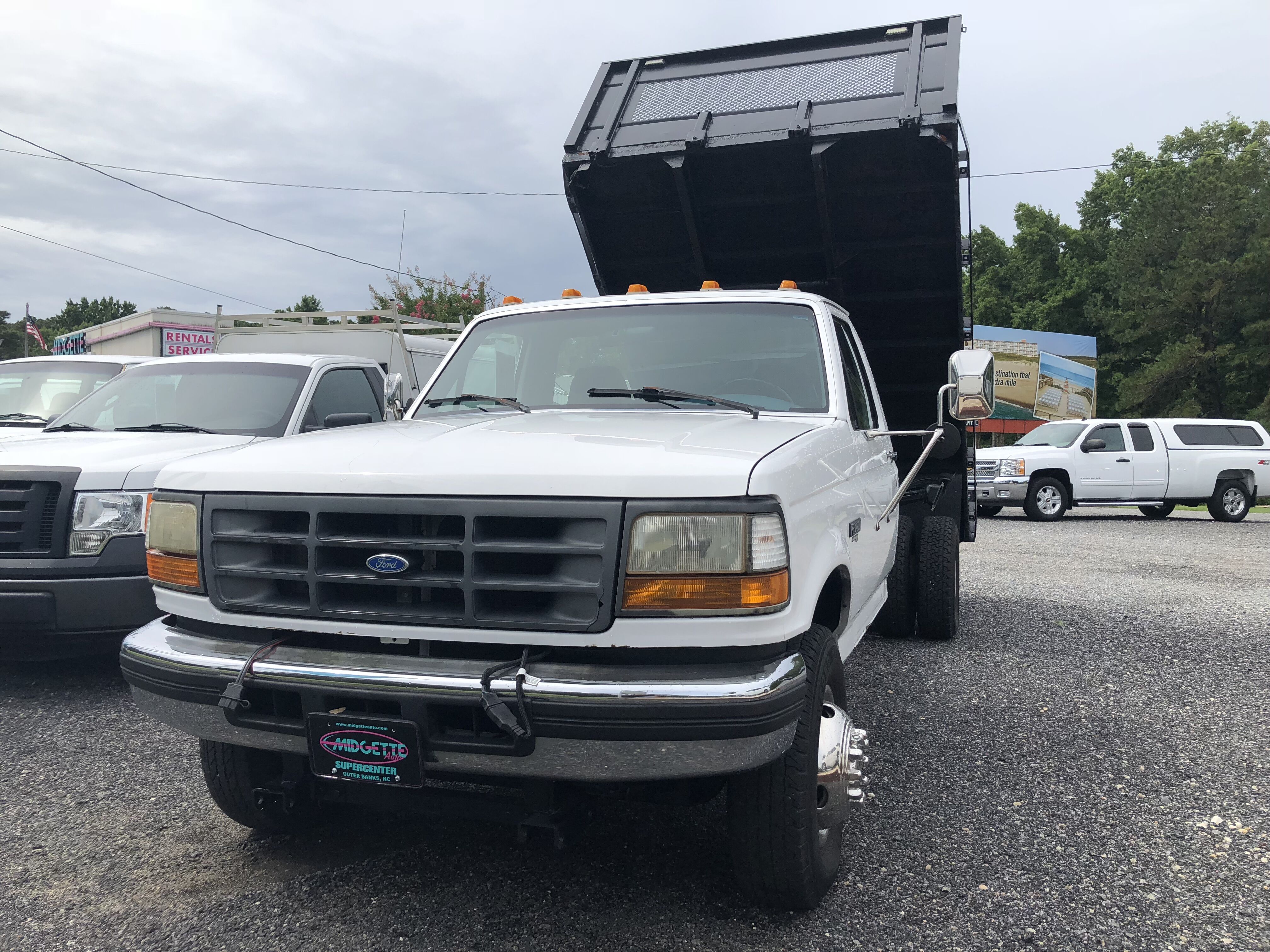 1997 Ford F450 Cab-Chassis Reg Cab XL 161 1997 Ford F450 Cab-Chassis Reg Cab XL 161