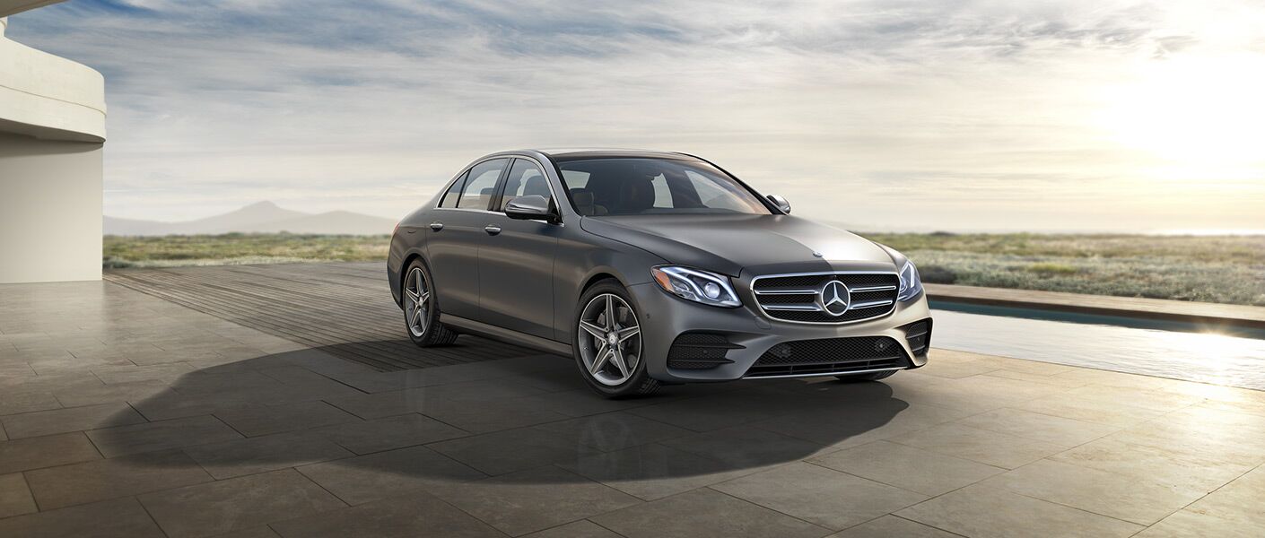 2017 E-Class E 300 4MATIC® 2017 E-Class E 300 4MATIC®
