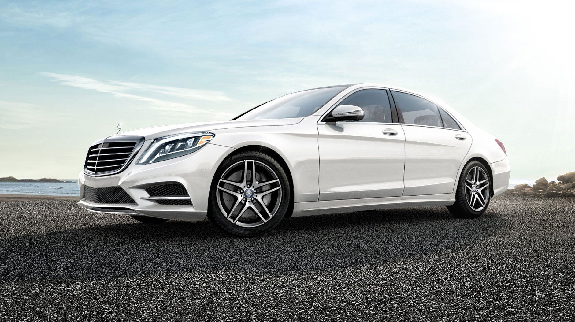 2017 S-Class S 550 4MATIC® Sedan 2017 S-Class S 550 4MATIC® Sedan