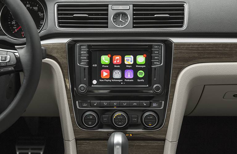 2016 Volkswagen Passat Interior