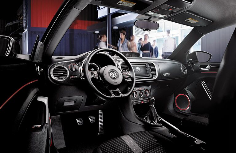 2017 VW Beetle interior images