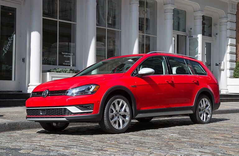 What is new on the 2017 VW Golf Alltrack?