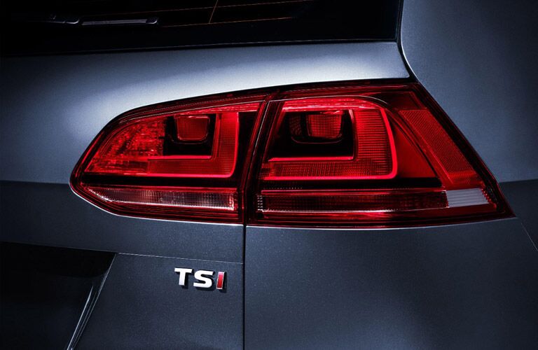 Close up of the 2017 Volkswagen Golf SportWagen's brake light