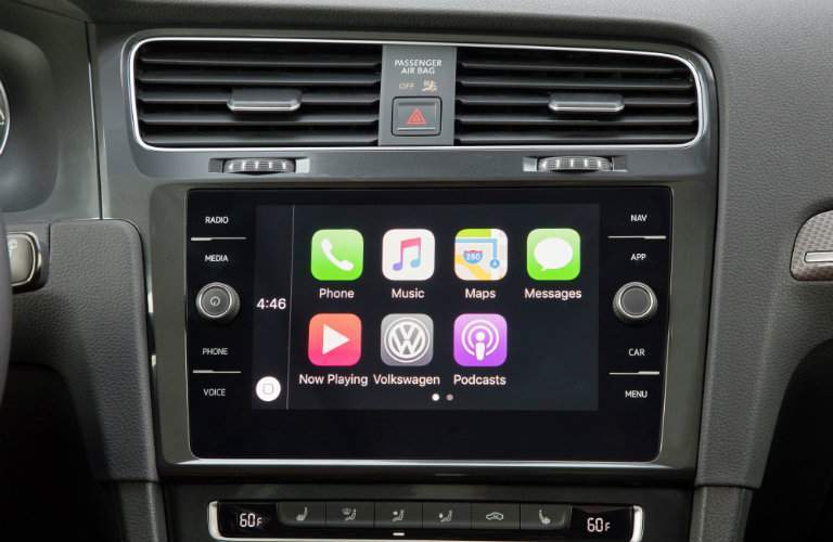 2018 Volkswagen Golf Alltrack 6.5-inch infotainment system