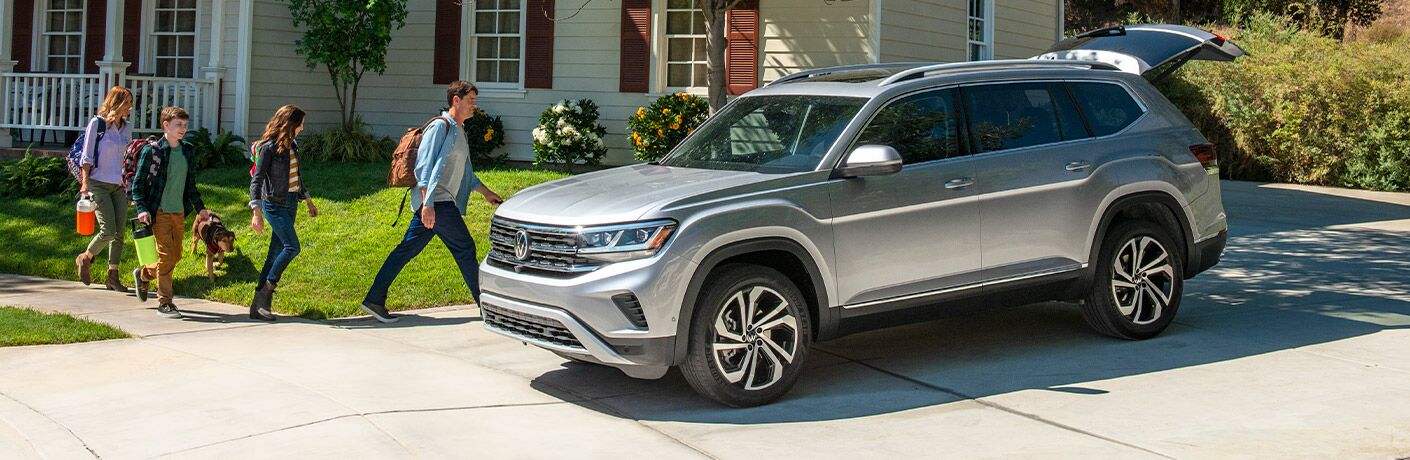 2021 Volkswagen Atlas parked in a driveway