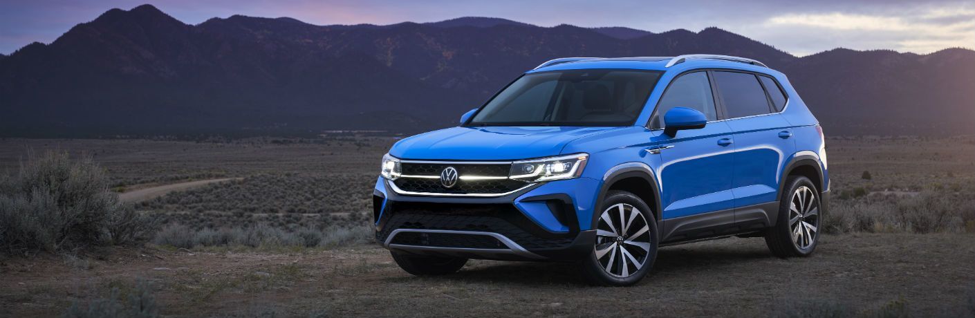 2022 Volkswagen Taos front and side profile