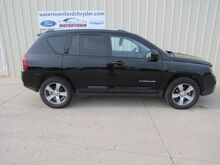 2017 Jeep Compass Latitude 2017 Jeep Compass Latitude