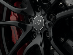 MCLAREN BLACK CARBON WHEEL BADGE MCLAREN BLACK CARBON WHEEL BADGE