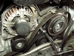 SQUEALING BELT NOISE FROM YOUR ENGINE SQUEALING BELT NOISE FROM YOUR ENGINE