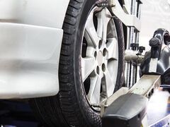 Four Wheel Alignment Four Wheel Alignment