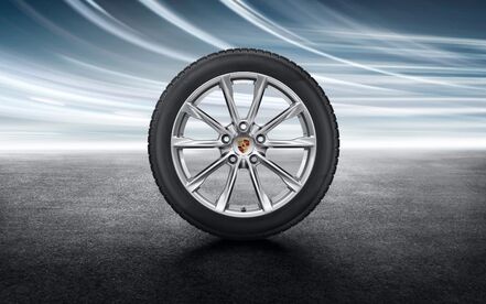 19-inch Boxster S Winter Wheel-and-Tire Set 19-inch Boxster S Winter Wheel-and-Tire Set