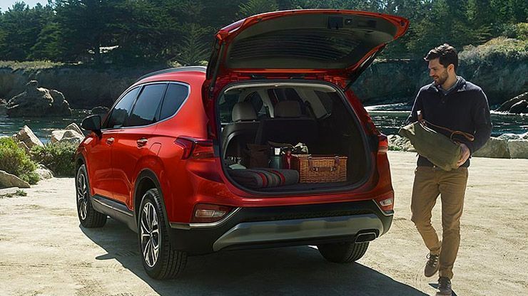 Hands-Free Liftgate Hands-Free Liftgate