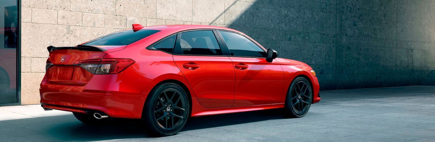 rear quarter view of the 2025 Honda Civic Si