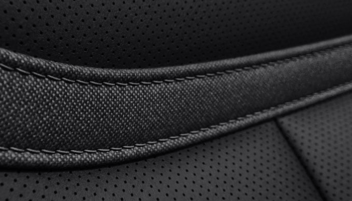 The New Range Rover - Effortlessly Refined The New Range Rover - Gear Shift