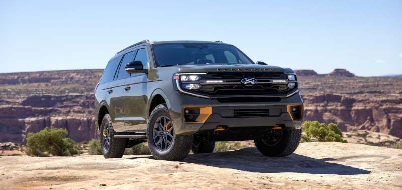 A front quarter view of the 2025 Ford Expedition Tremor. A front quarter view of the 2025 Ford Expedition Tremor.