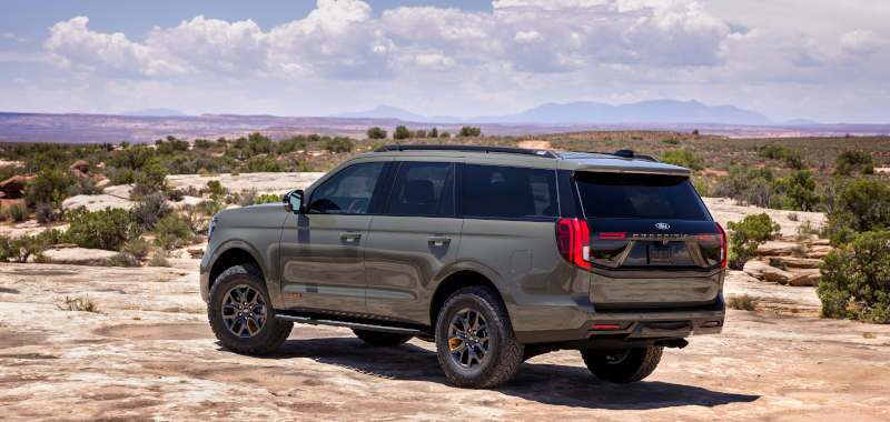 A rear quarter view of the Ford Expedition Tremor. A rear quarter view of the Ford Expedition Tremor.