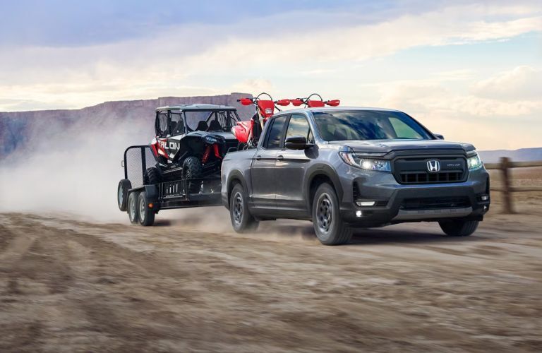 2025 Honda Ridgeline towing bikes
