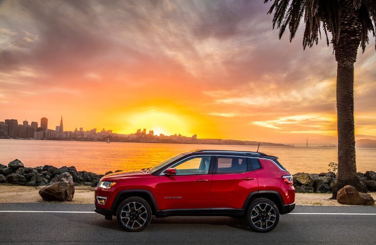 side view of the 2018 Jeep Compass