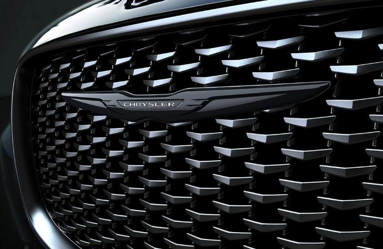 Used Chrysler 300 featuring honeycomb grille Used Chrysler 300 featuring honeycomb grille