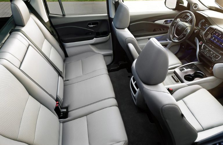 Top view of the seating and dashboard in the 2024 Honda Ridgeline