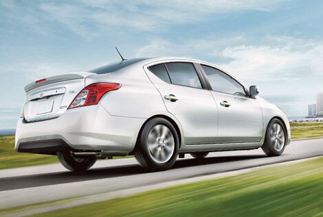 2015 Nissan Versa Owatonna MN