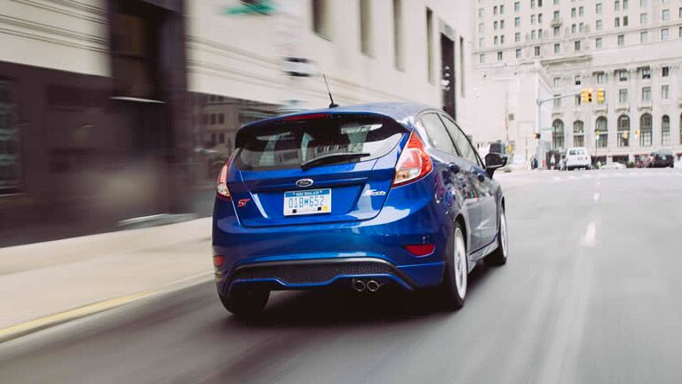 2015 Ford Fiesta vs 2015 Honda Fit