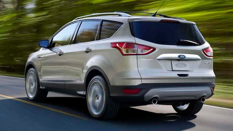 2015 Ford Escape vs. Buick Enclave