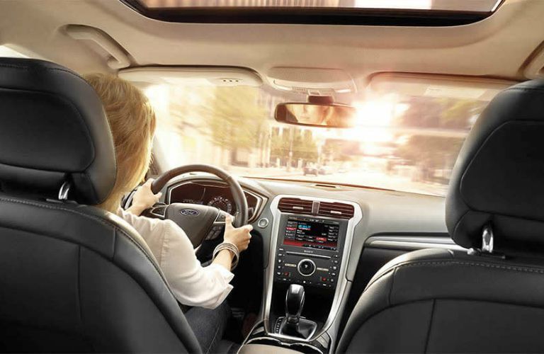 The 2016 Ford Fusion in Albert Lea MN offers a smooth ride.