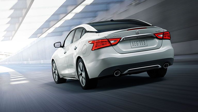 2016 nissan maxima comparison ford fusion sedan midsize performance
