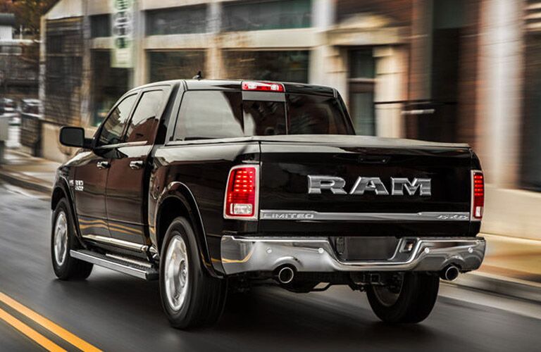 Parks Motors Augusta Ks >> 2016 Ram 1500 vs. 2015 Ford F-150 Parks Motors Augusta Ks >> 2016 Ram 1500 vs. 2015 Ford F-150