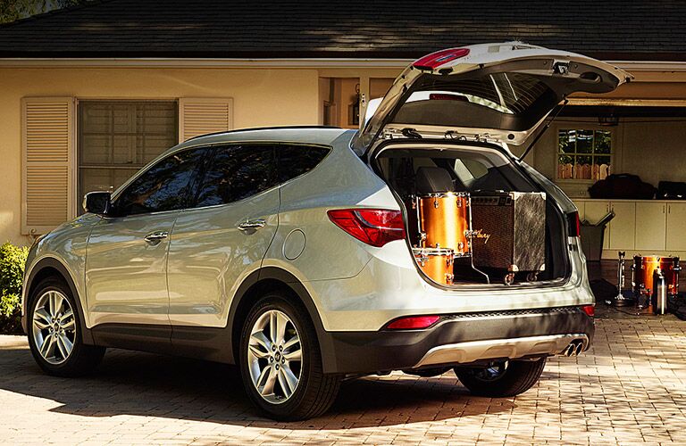 2016 Hyundai Santa Fe cargo capacity