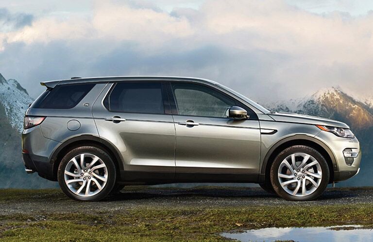 2016 Land Rover Discovery Sport vs. 2016 Volvo XC60 powertrain