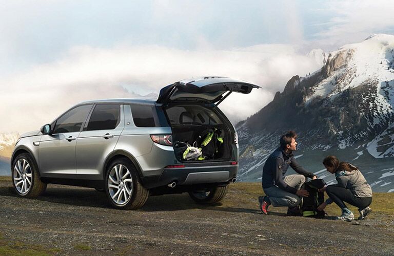 2016 Land Rover Discovery Sport Vs 2016 Volvo Xc60