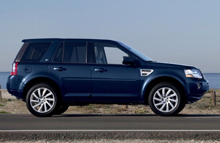 >Land Rover LR2