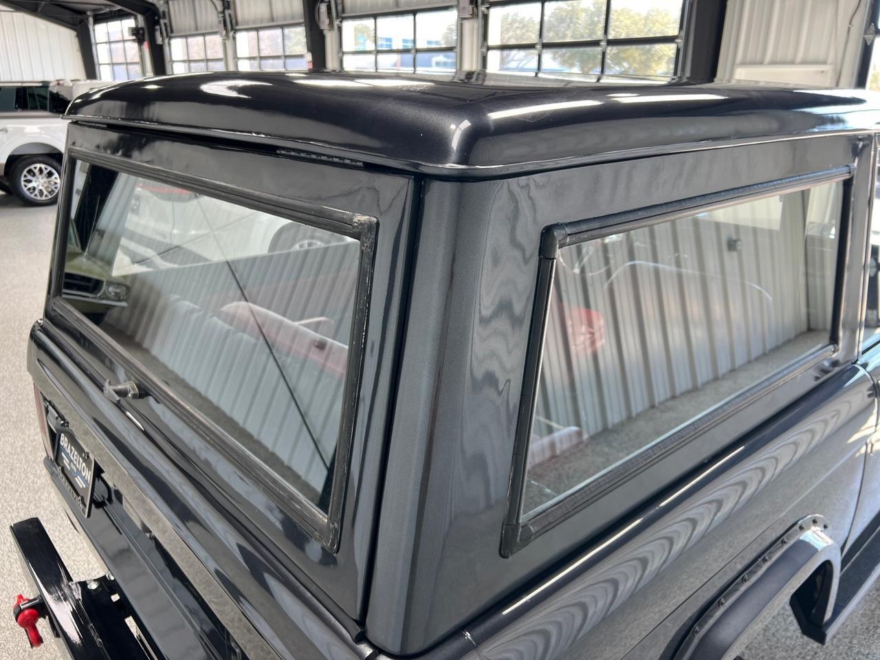 1969 Ford Bronco , Fuel Injected 302 V8 Crate Motor, 5-Speed Manual, Vintage Air A/C Houston TX 1969 Ford Bronco , Fuel Injected 302 V8 Crate Motor, 5-Speed Manual, Vintage Air A/C Houston TX