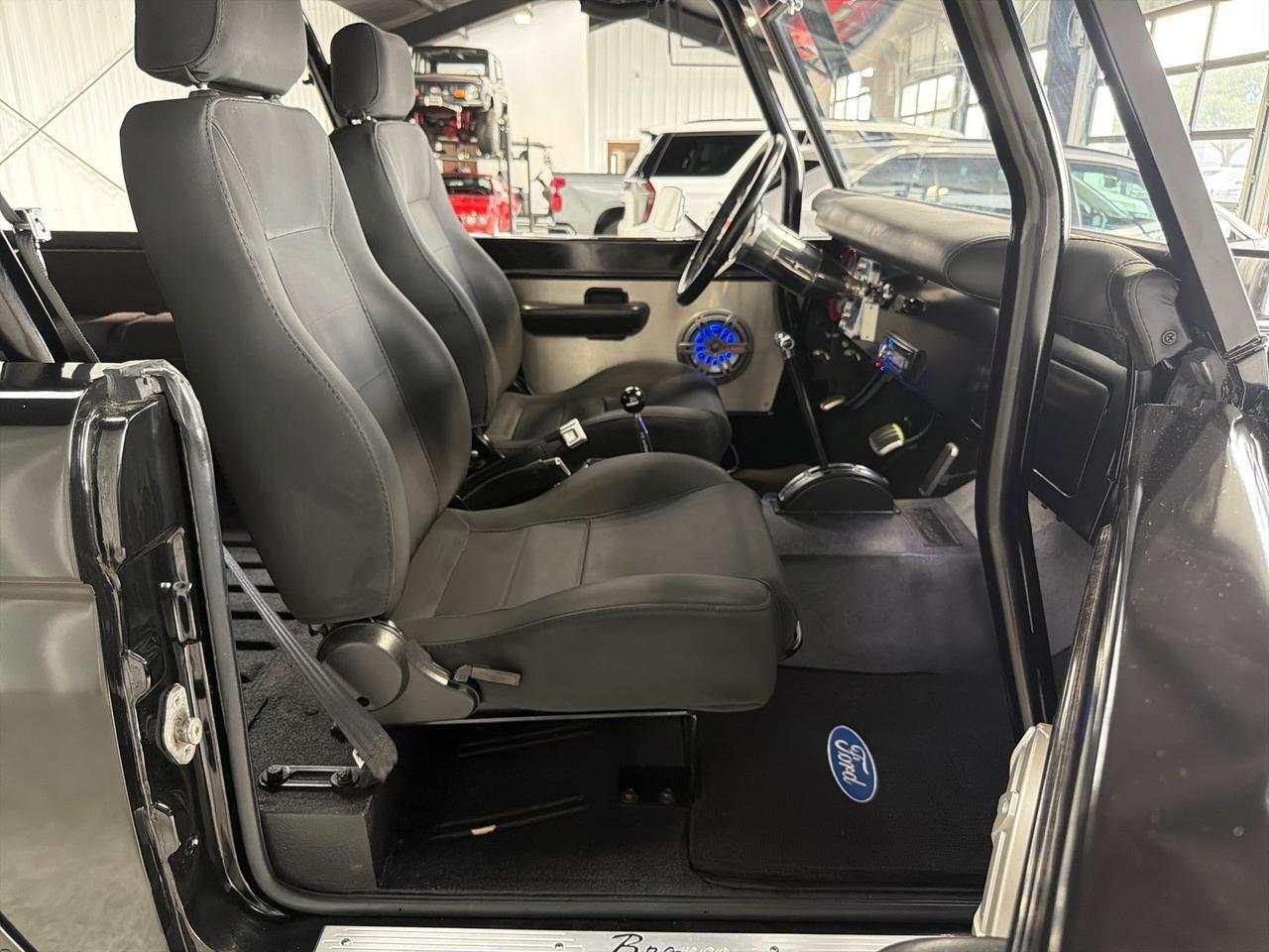 1970 Ford Bronco , Crate 302, Automatic, Custom Roll Bar, JBL Sound System, Custom Body Work Houston TX 1970 Ford Bronco , Crate 302, Automatic, Custom Roll Bar, JBL Sound System, Custom Body Work Houston TX