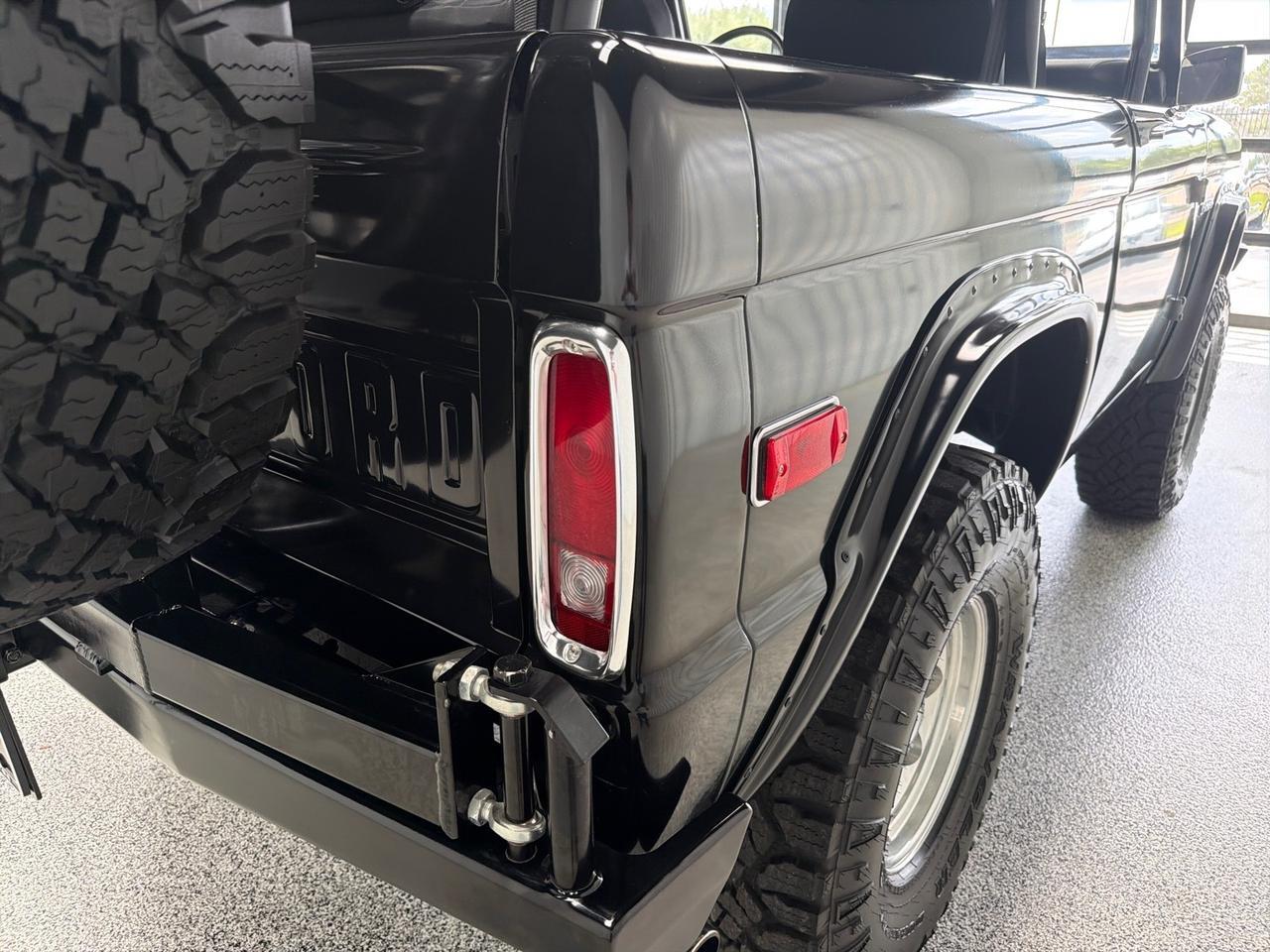 1970 Ford Bronco , Crate 302, Automatic, Custom Roll Bar, JBL Sound System, Custom Body Work Houston TX 1970 Ford Bronco , Crate 302, Automatic, Custom Roll Bar, JBL Sound System, Custom Body Work Houston TX