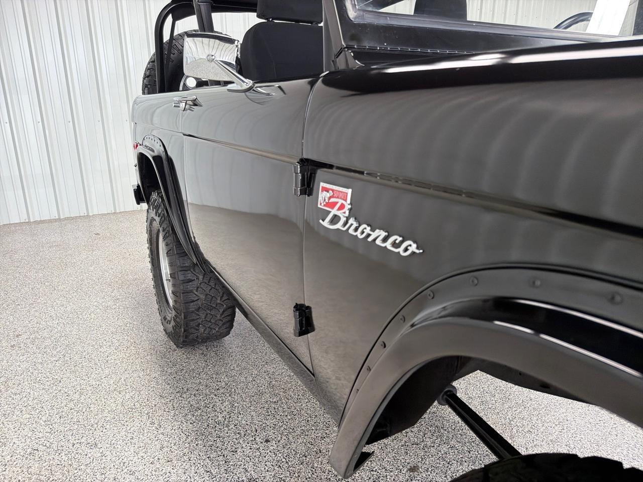 1970 Ford Bronco , Crate 302, Automatic, Custom Roll Bar, JBL Sound System, Custom Body Work Houston TX 1970 Ford Bronco , Crate 302, Automatic, Custom Roll Bar, JBL Sound System, Custom Body Work Houston TX