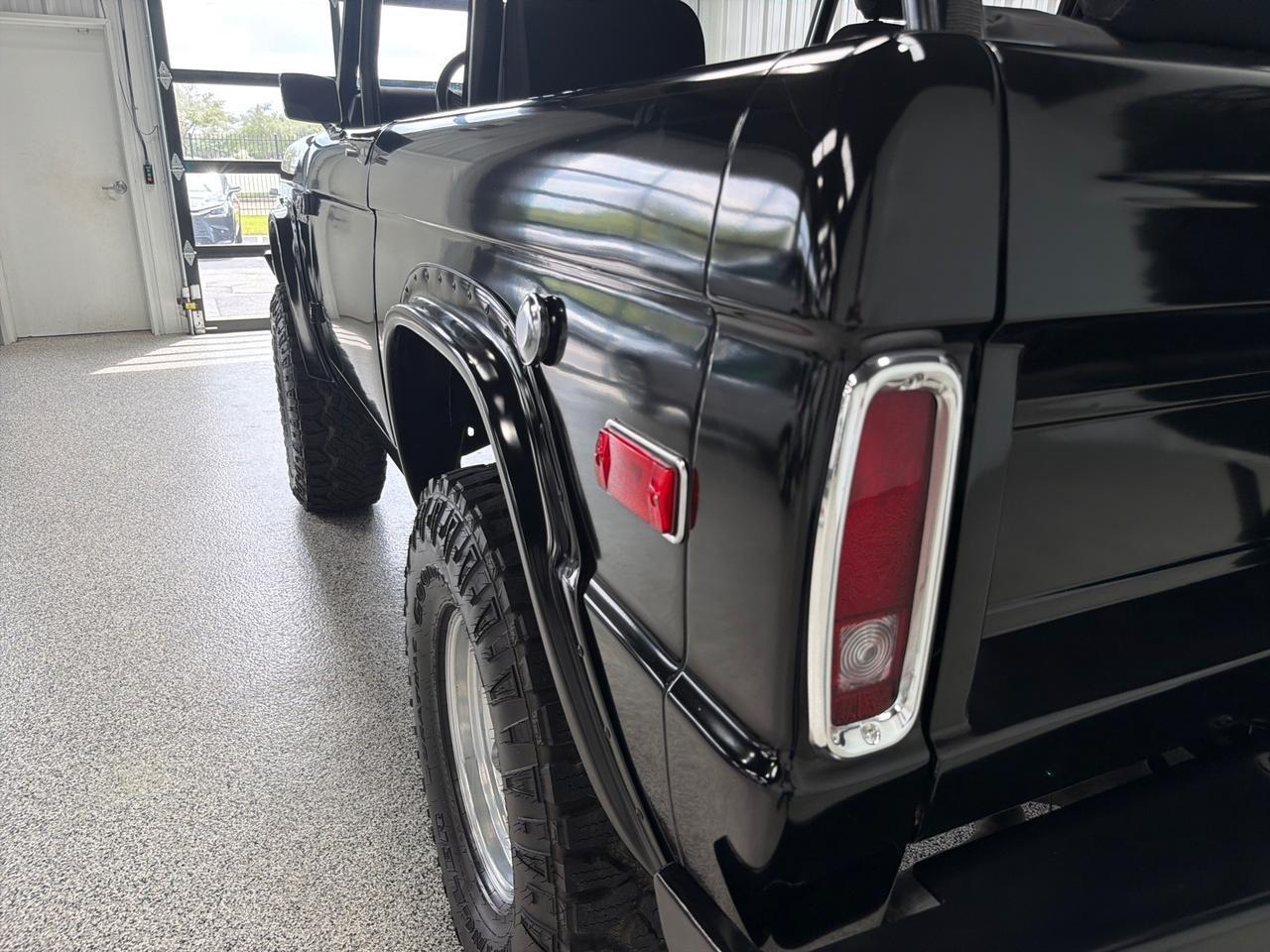 1970 Ford Bronco , Crate 302, Automatic, Custom Roll Bar, JBL Sound System, Custom Body Work Houston TX 1970 Ford Bronco , Crate 302, Automatic, Custom Roll Bar, JBL Sound System, Custom Body Work Houston TX
