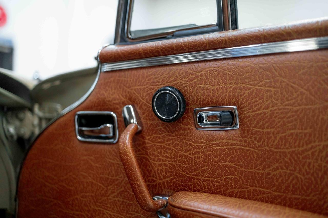 1971 Mercedes Benz 280SE 3.5 Marietta GA 1971 Mercedes Benz 280SE 3.5 Marietta GA