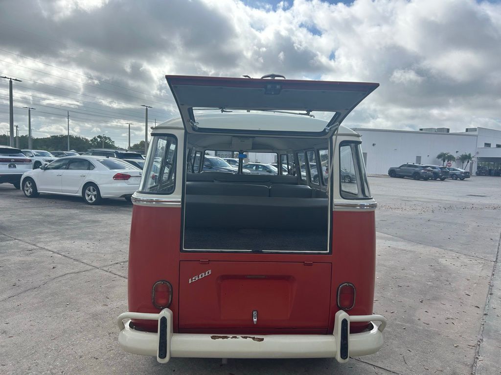 1973 Volkswagen BUS 18 WINDOW Tampa FL