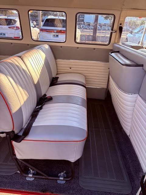 1973 Volkswagen BUS 18 WINDOW Tampa FL