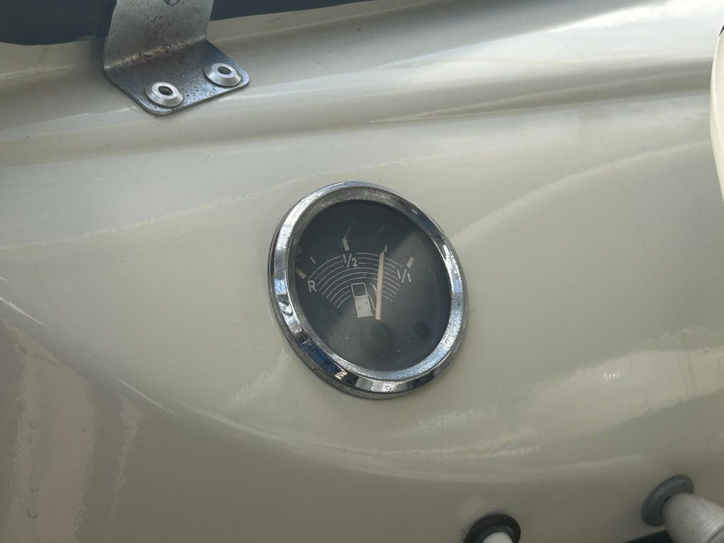 1973 Volkswagen BUS 18 WINDOW Tampa FL