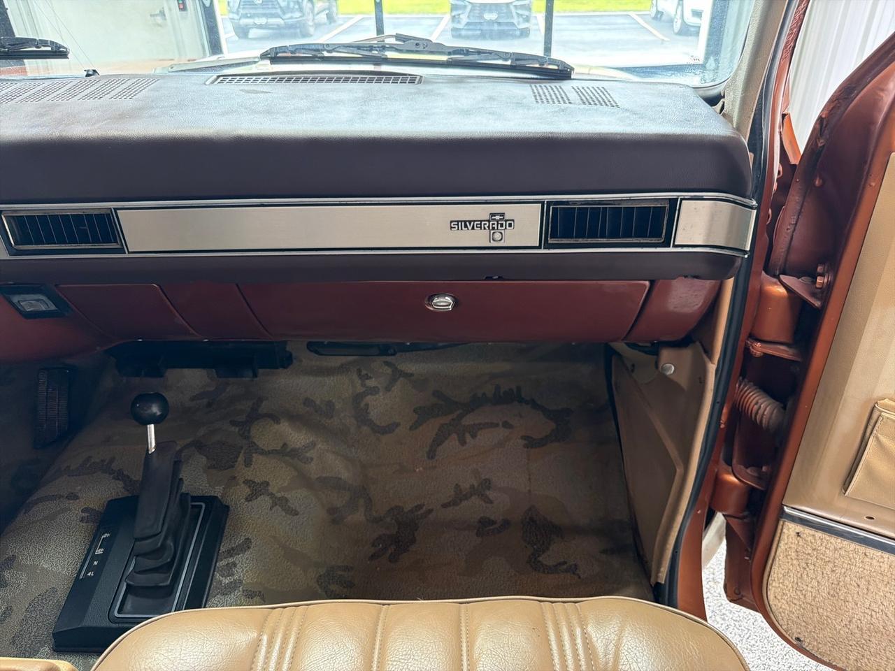 1983 Chevrolet Blazer Silverado, 5.0 V8, Factory A/C, T-350 Automatic, 3-Local Owner Houston TX 1983 Chevrolet Blazer Silverado, 5.0 V8, Factory A/C, T-350 Automatic, 3-Local Owner Houston TX