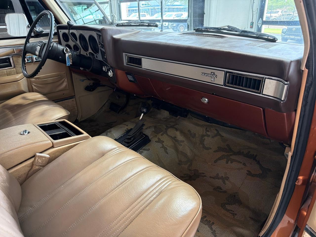 1983 Chevrolet Blazer Silverado, 5.0 V8, Factory A/C, T-350 Automatic, 3-Local Owner Houston TX 1983 Chevrolet Blazer Silverado, 5.0 V8, Factory A/C, T-350 Automatic, 3-Local Owner Houston TX