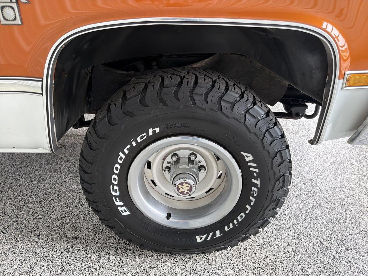 1983 Chevrolet Blazer Silverado, 5.0 V8, Factory A/C, T-350 Automatic, 3-Local Owner Houston TX 1983 Chevrolet Blazer Silverado, 5.0 V8, Factory A/C, T-350 Automatic, 3-Local Owner Houston TX